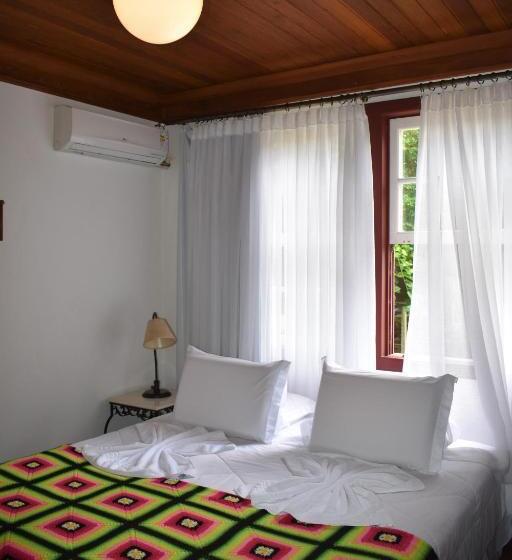 پانسیون Pousada Arcadia Mineira