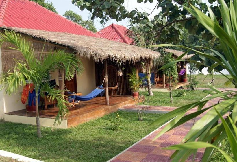 Pensão Sunset Lounge