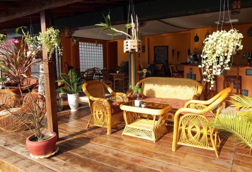 Pensão Sunset Lounge