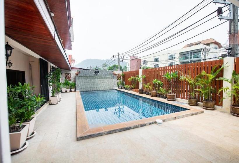 Pensão Wannamarine Patong