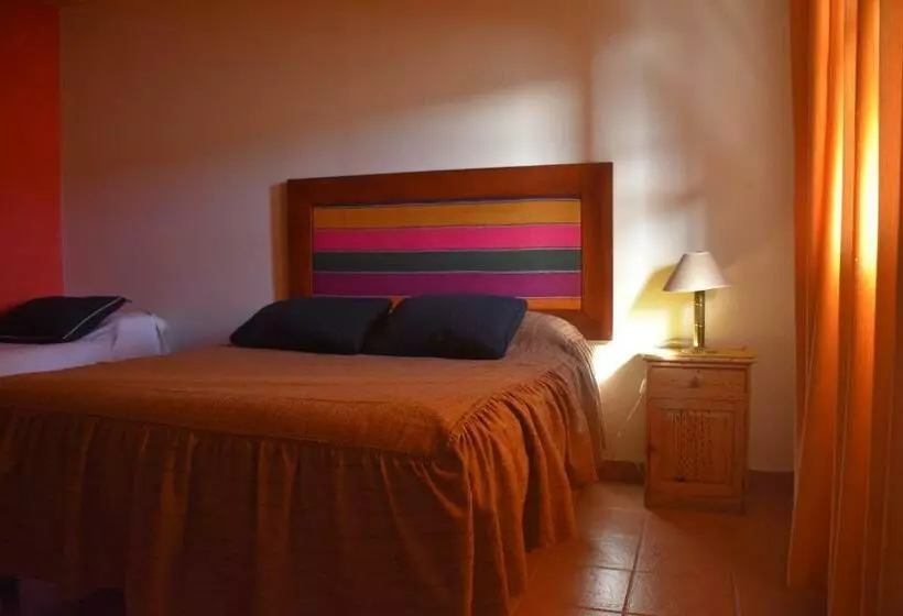 Retkeilymaja Refugio Del Sol Hosteria