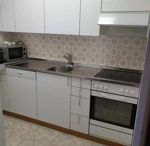 Ferienwohnungen Chesa Clois 24 Studios