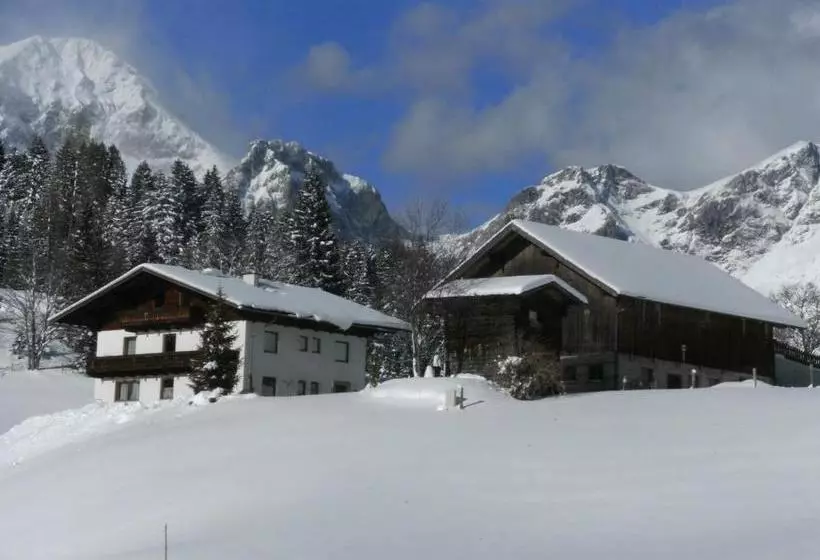 ホテル Oberharreithhof
