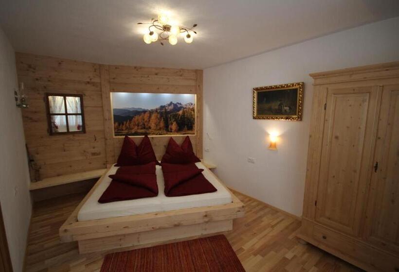 ホテル Oberharreithhof