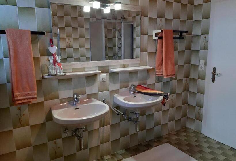 ホテル Oberharreithhof