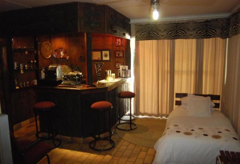 膳宿费 Bezuidenhout Guest House