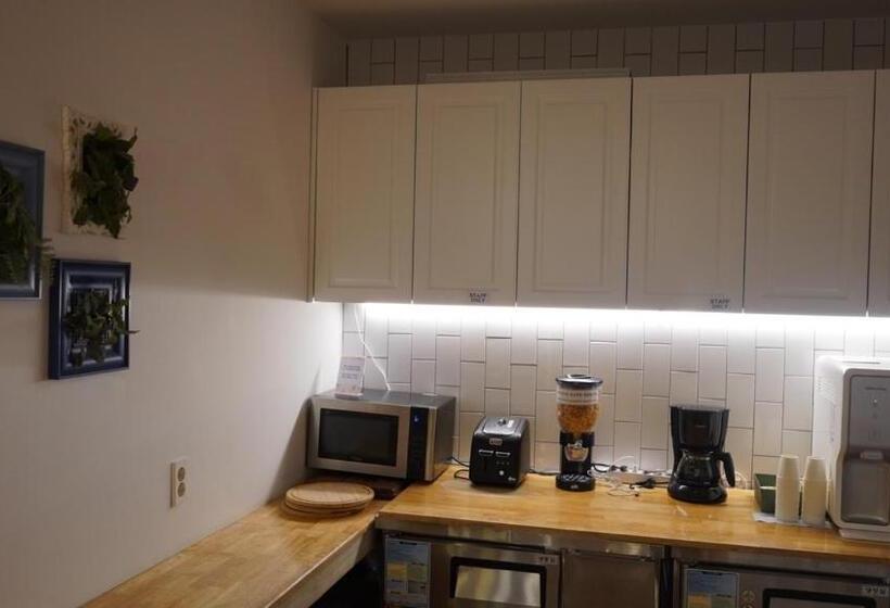 פנסיון Hannahstay Women Only Guesthouse