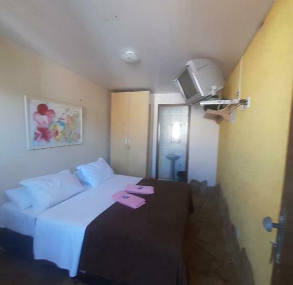 پانسیون Pousada Aliens