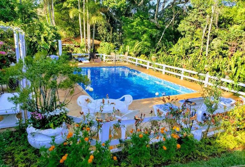 펜션 Pousada Recanto Dos Passáros