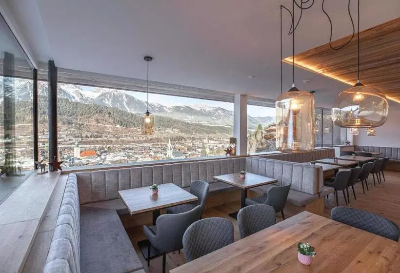 پانسیون Rohrmooser Schlössl