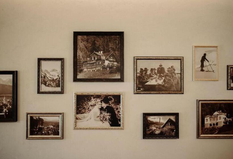 بنسيون Rohrmooser Schlössl