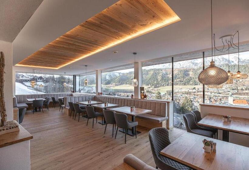 بنسيون Rohrmooser Schlössl