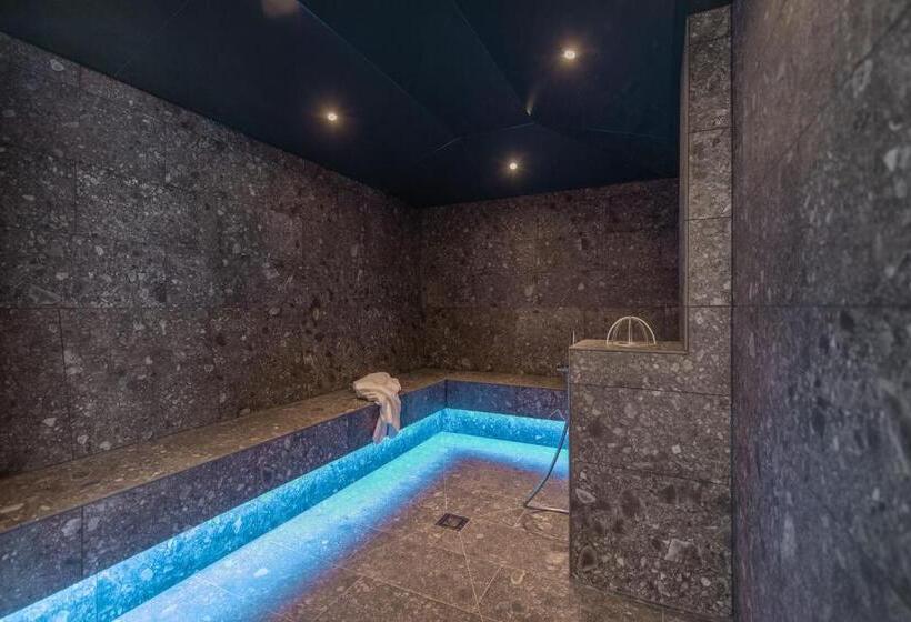 بنسيون Rohrmooser Schlössl