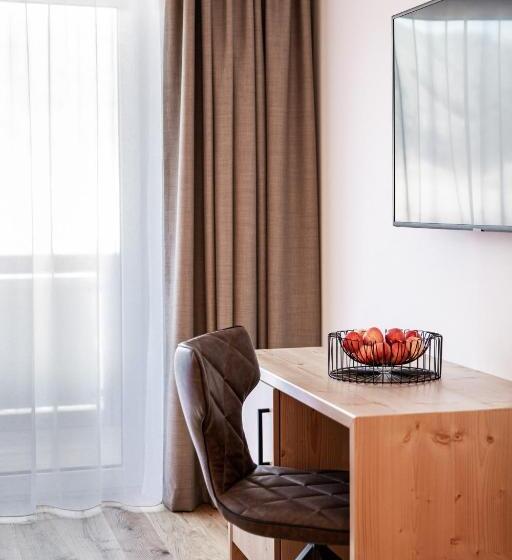 بنسيون Rohrmooser Schlössl