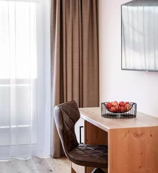 پانسیون Rohrmooser Schlössl