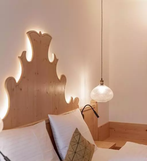 پانسیون Rohrmooser Schlössl