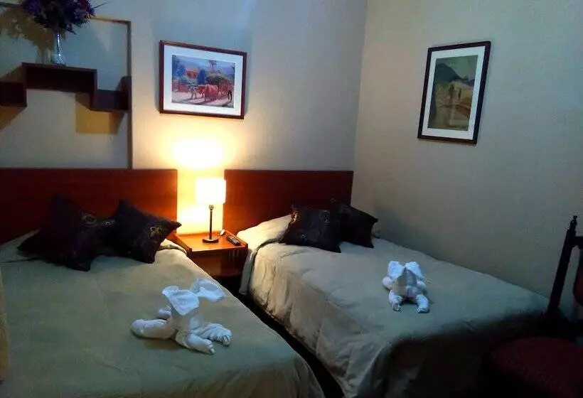 پانسیون Royal Village Guest House