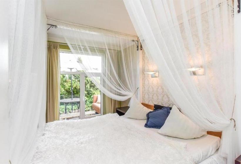 پانسیون Spicīte