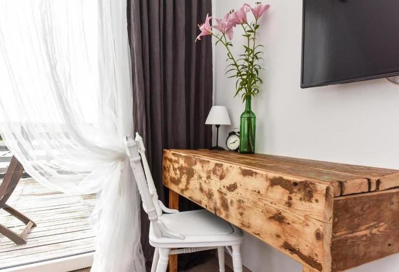 پانسیون Spicīte