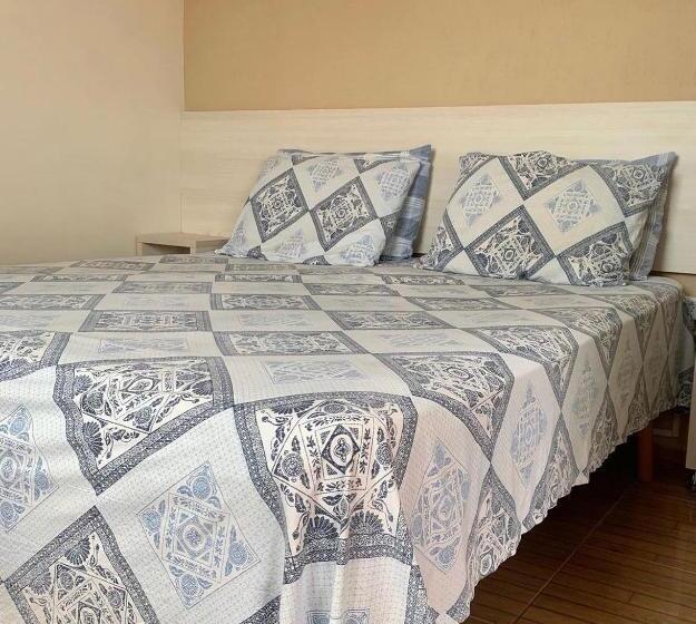 پانسیون Suites Carioca