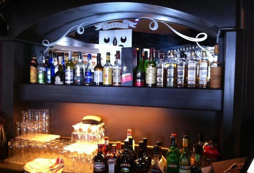 هاستل Galway Arms Inn