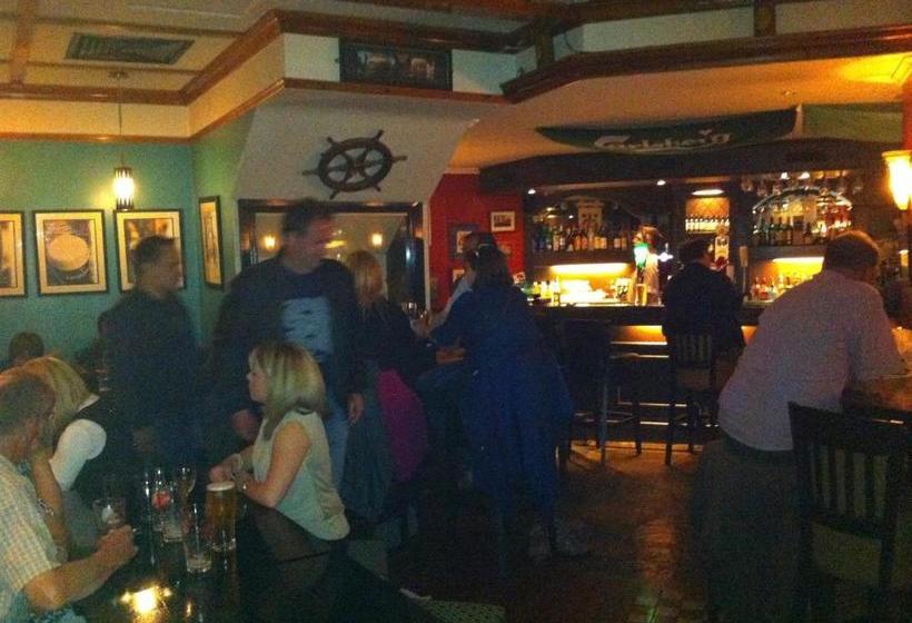 هاستل Galway Arms Inn