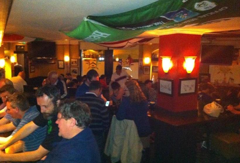 هاستل Galway Arms Inn