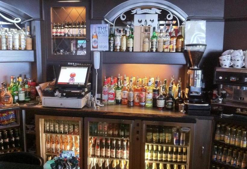 هاستل Galway Arms Inn