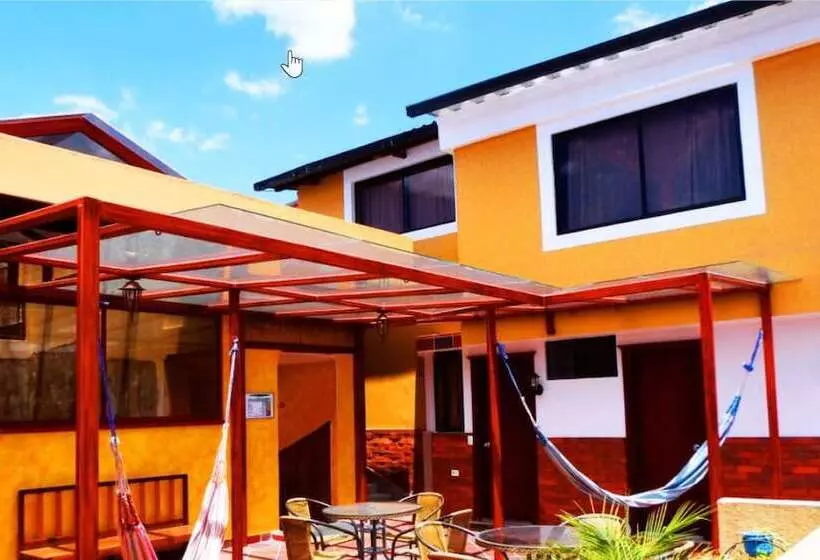 هاستل Hostal Marsella