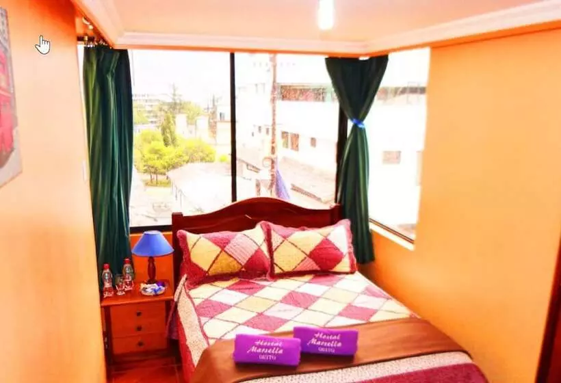 هاستل Hostal Marsella