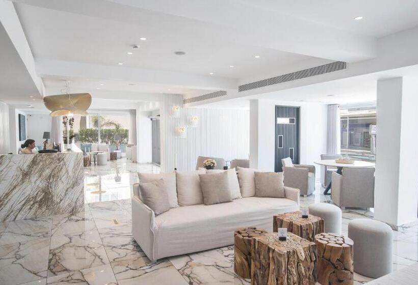 فندق Kokkinos Boutique