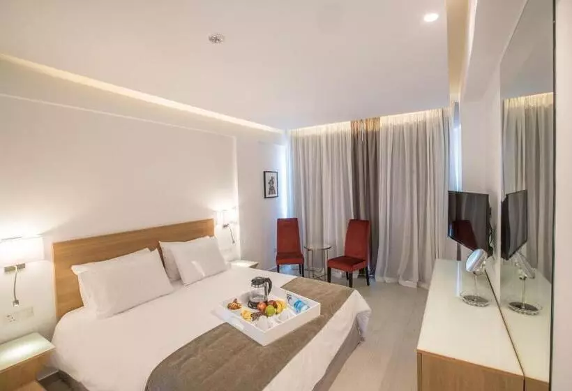 Hotelli Kokkinos Boutique