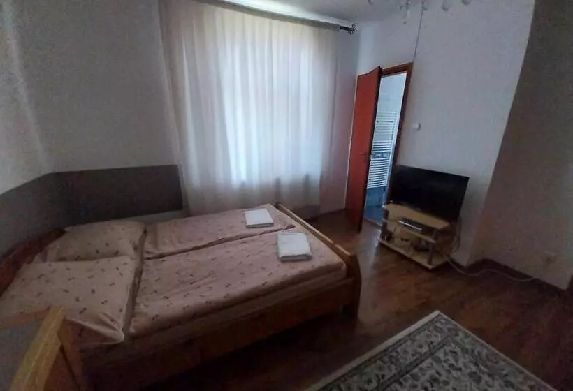 پانسیون Lipták Vendégház