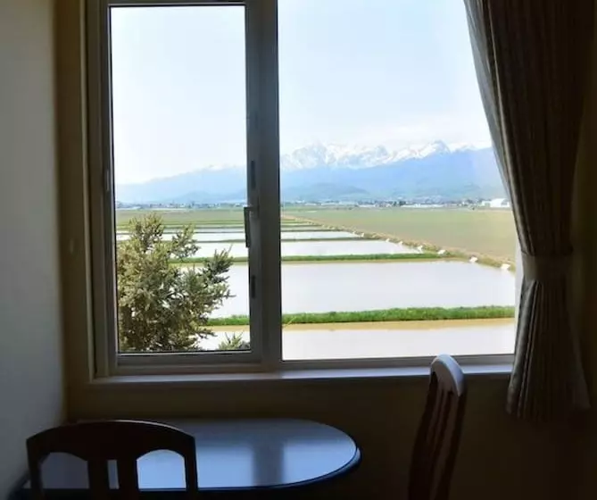 ペンション Meguminoyu