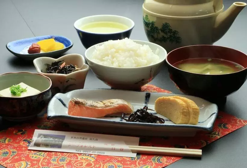ペンション Minshuku Shiratani