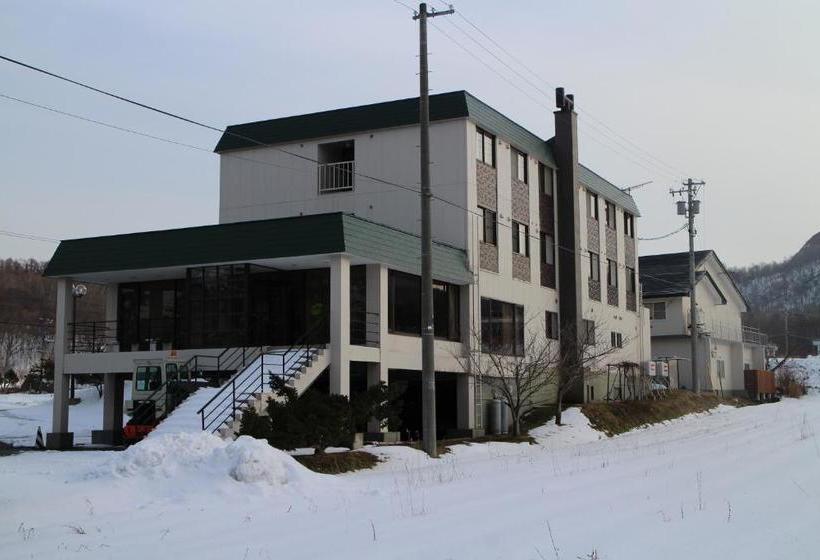 بنسيون Nakanoshima