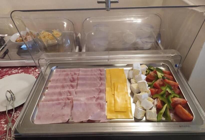 פנסיון Penzion A Restaurace Nad Hradem