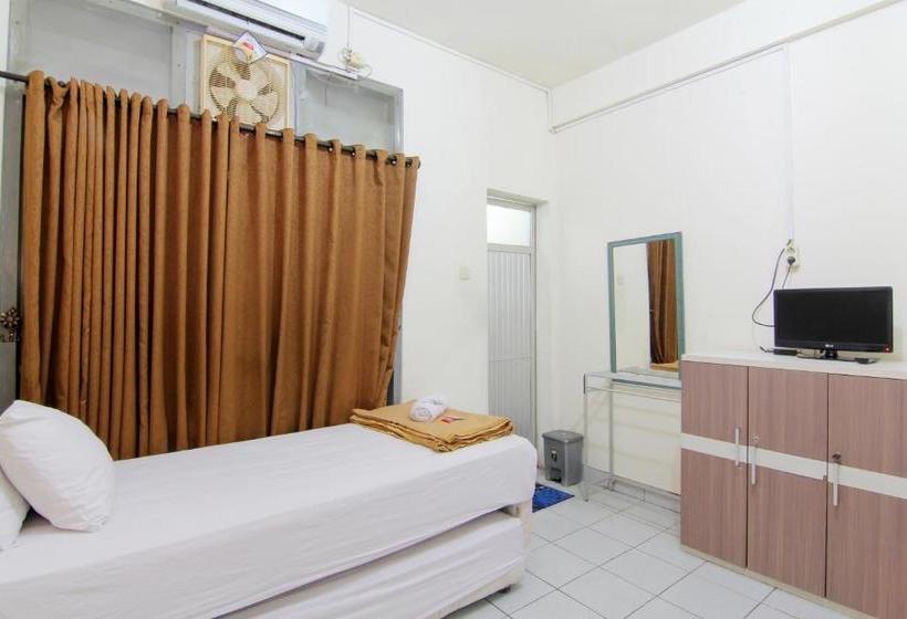 펜션 Wisma Sargede