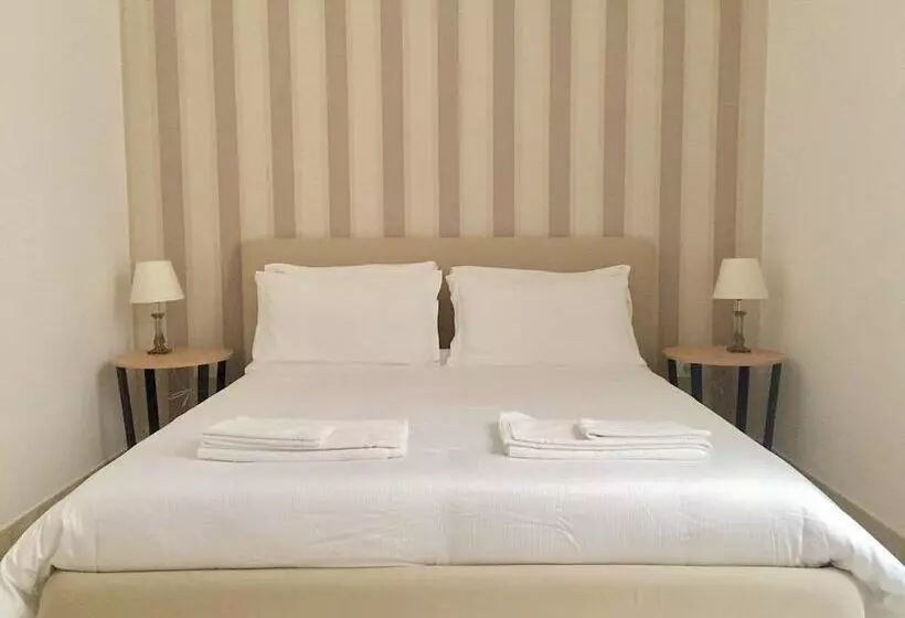 تختخواب و صبحانه Dimora San Biagio Suites&apartment