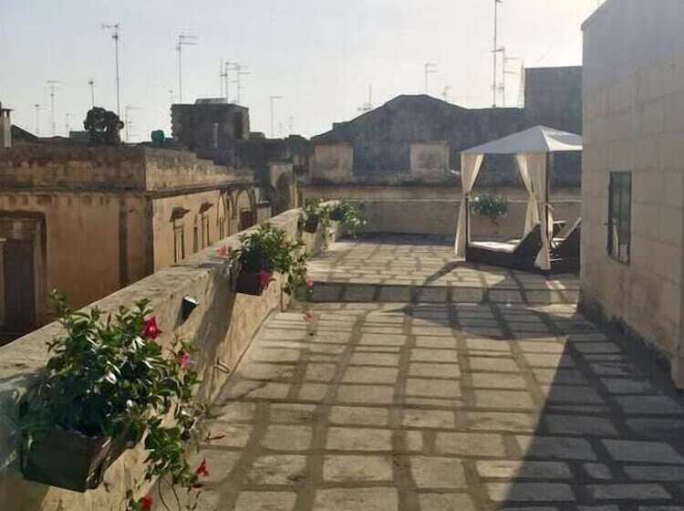 تختخواب و صبحانه Dimora San Biagio Suites&apartment