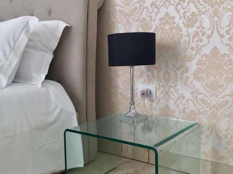 تختخواب و صبحانه Dimora San Biagio Suites&apartment