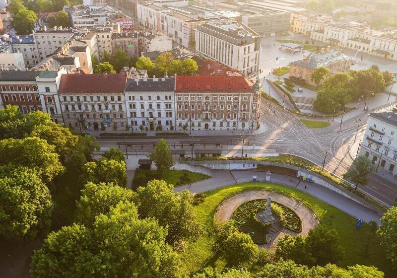 Central Palace Loft Affair Collection