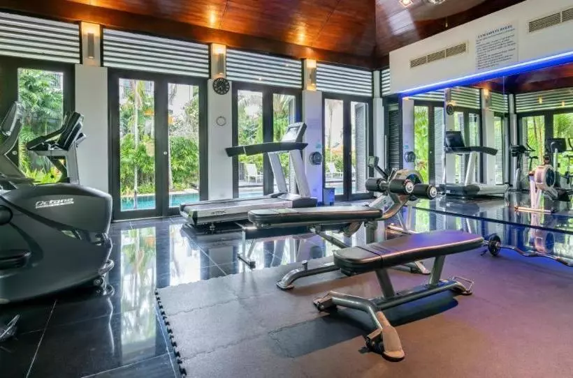 Hotelli Bangtao Beach Garden By Resava Group