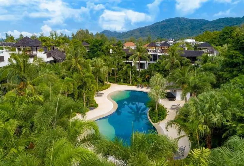 Hotelli Bangtao Beach Garden By Resava Group