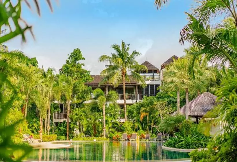 Hotelli Bangtao Beach Garden By Resava Group