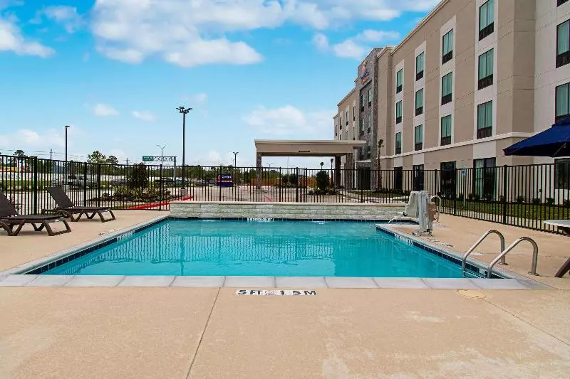 ホテル Comfort Suites Humble Houston Iah