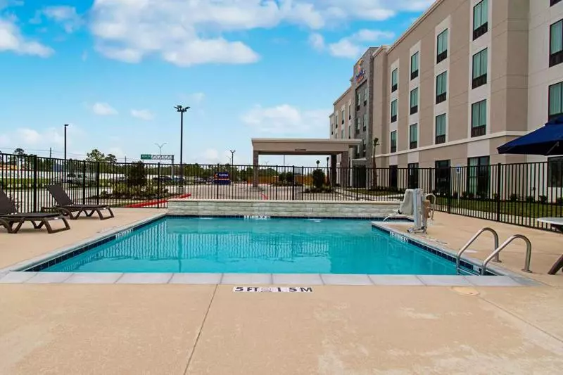 ホテル Comfort Suites Humble Houston Iah