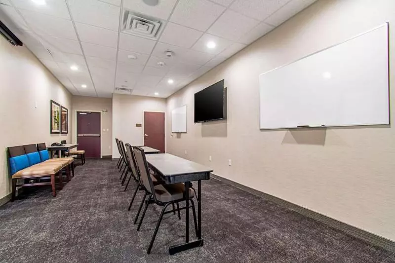 ホテル Comfort Suites Humble Houston Iah