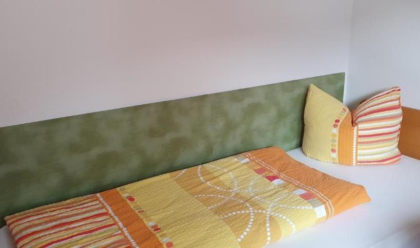 Отель Garni Pramstraller