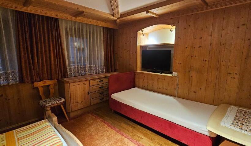 Отель Garni Pramstraller